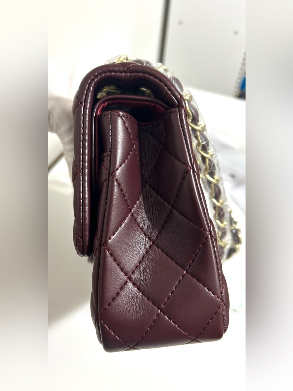 Quilted Medium Size Shoulder Bag - Picture 10 of 16